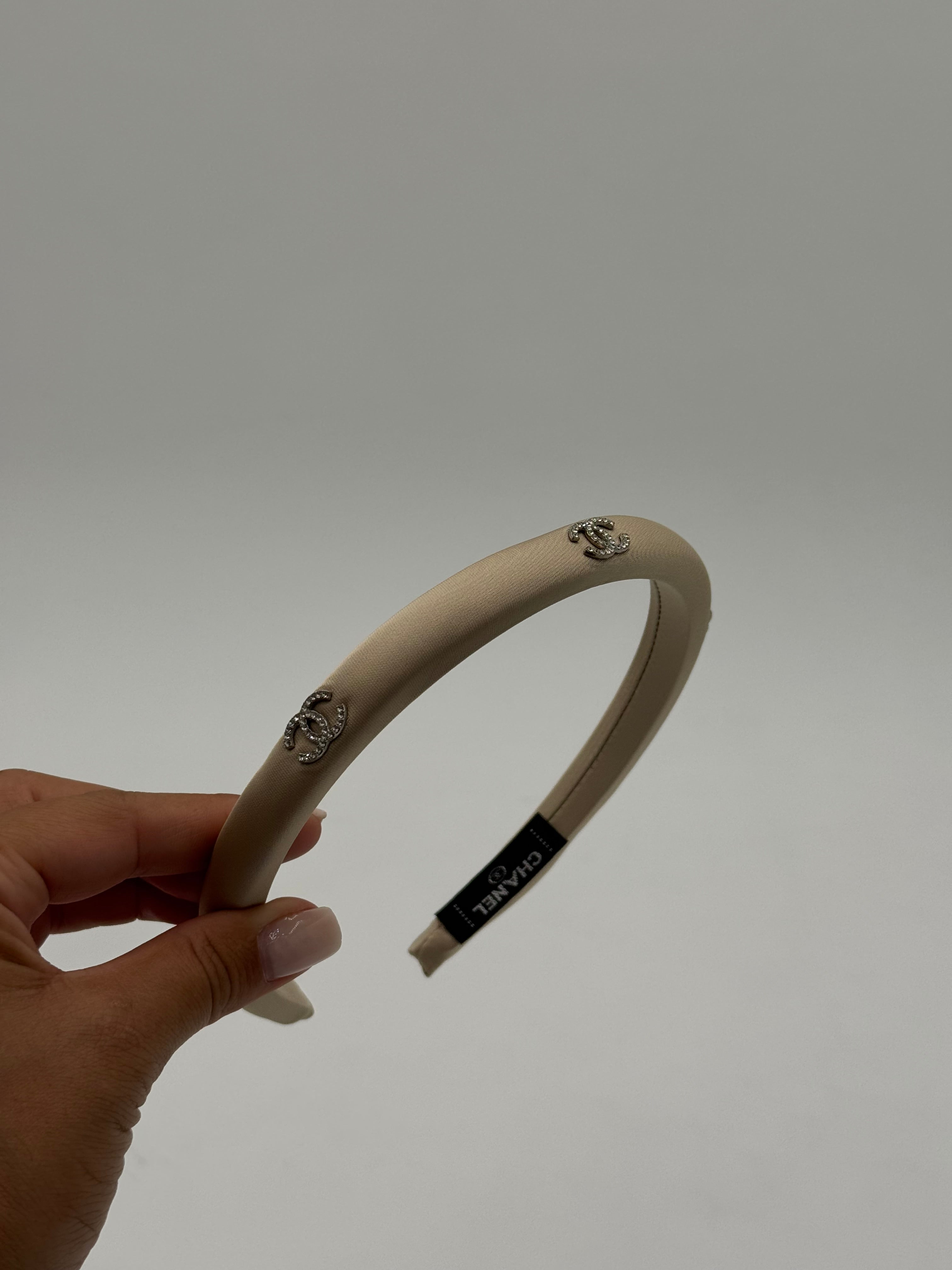 Cerchietto chany raso beige