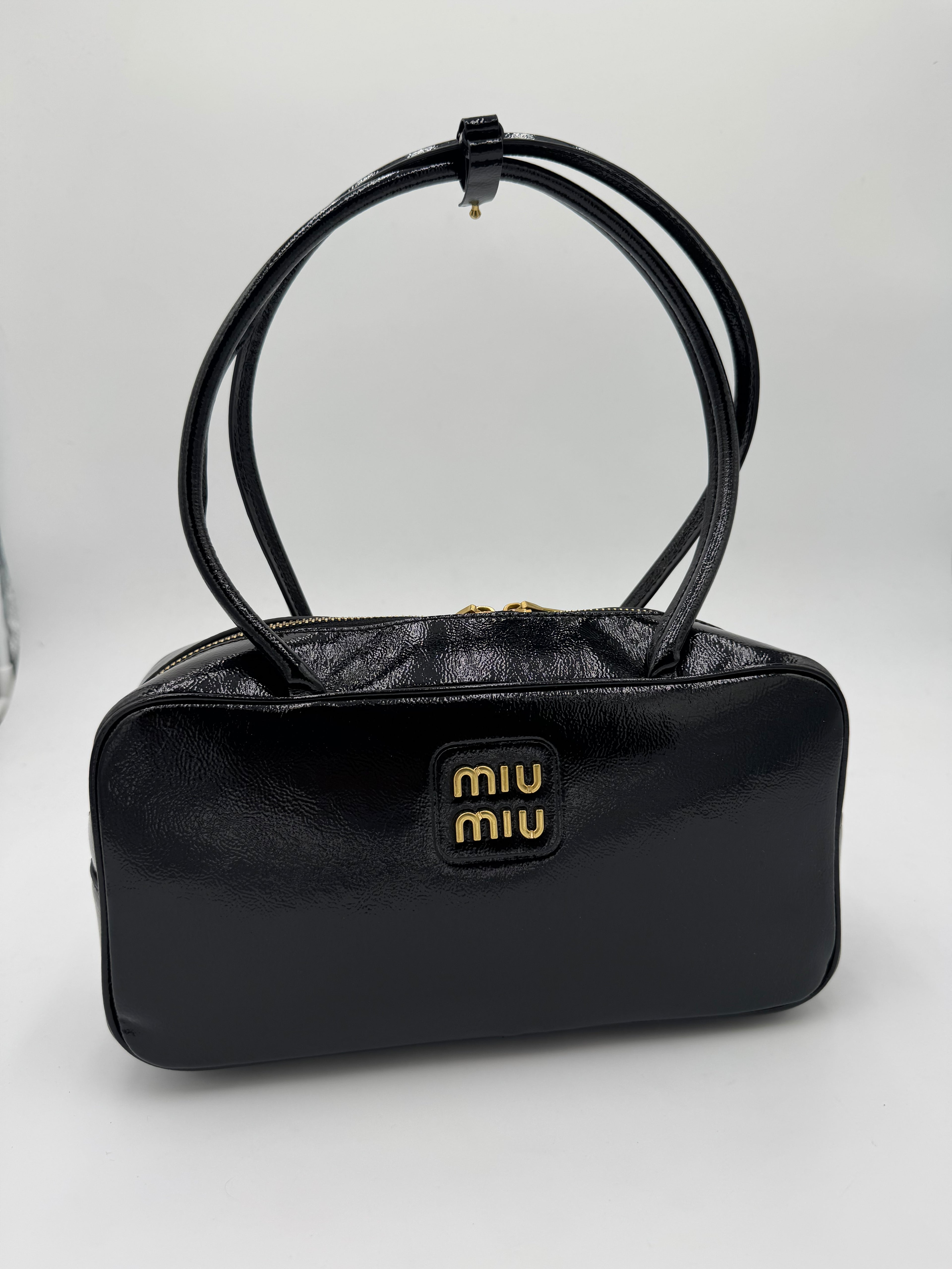 Borsa vernice 28cm