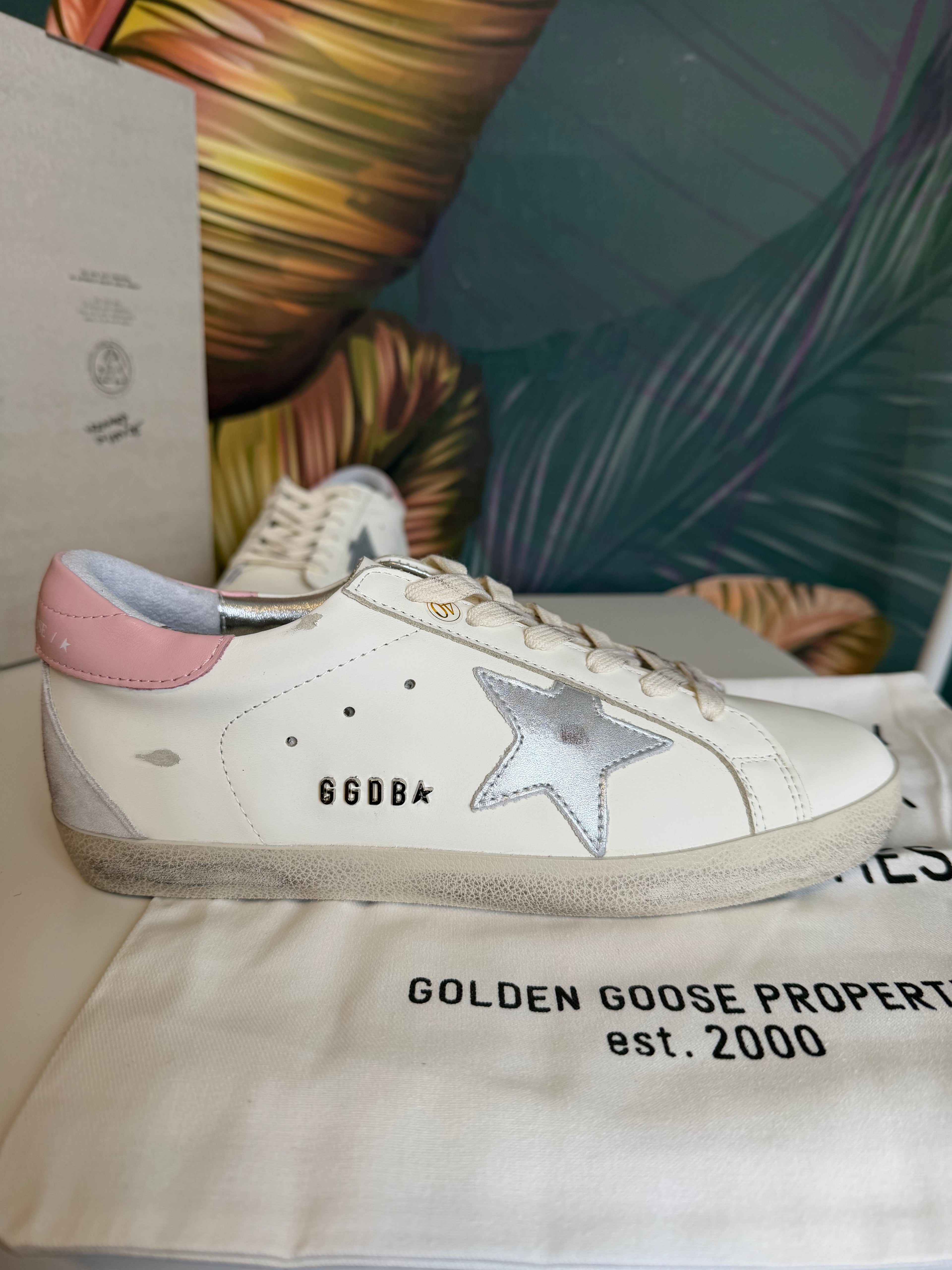 Sneakers pink