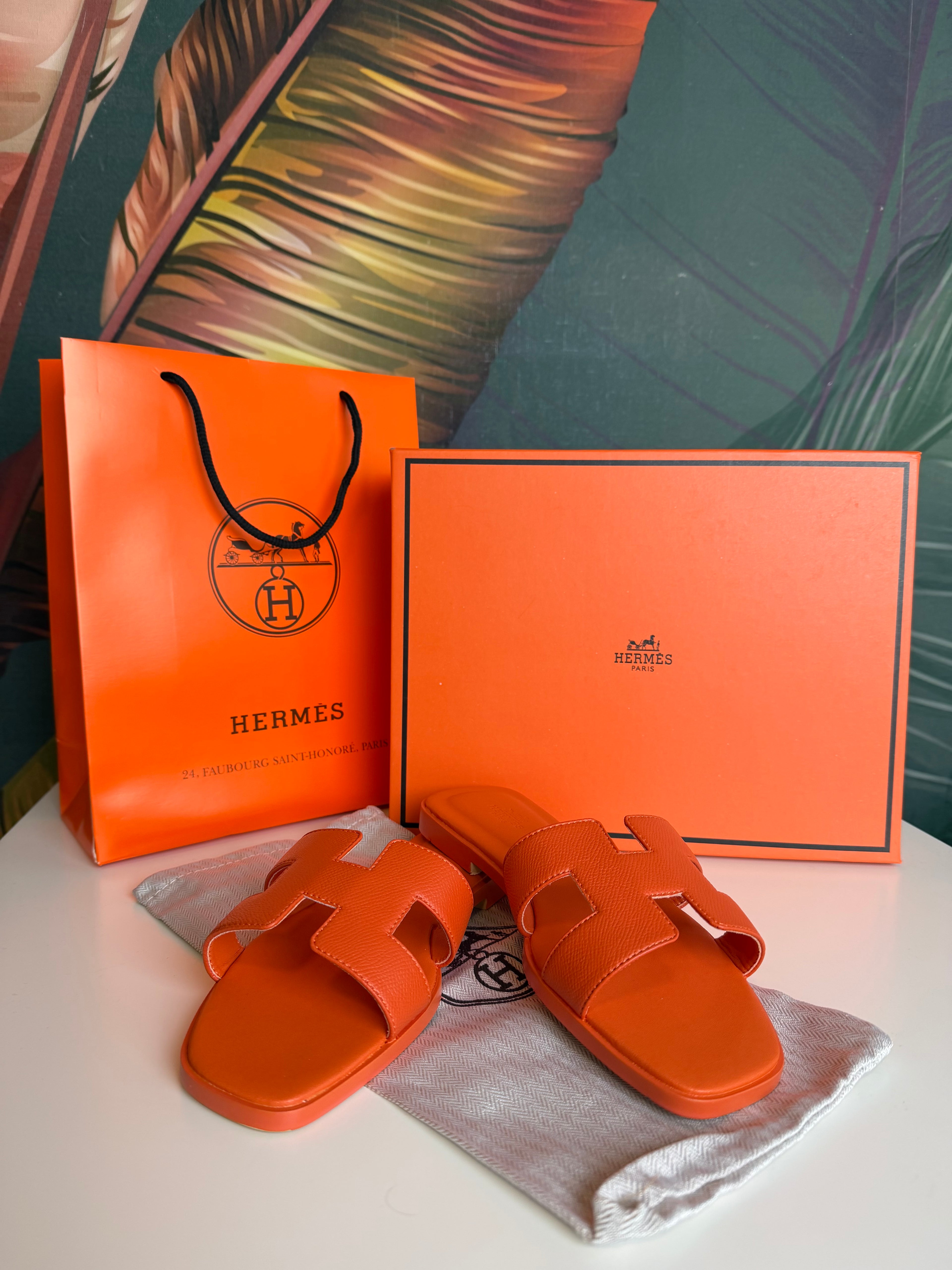Ciabby H orange