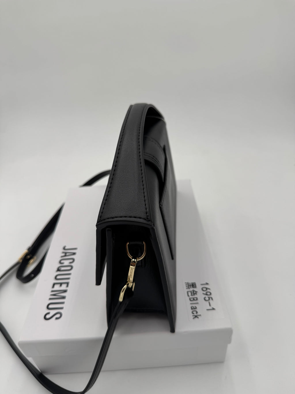 Borsa jacqui 23cm black/oro