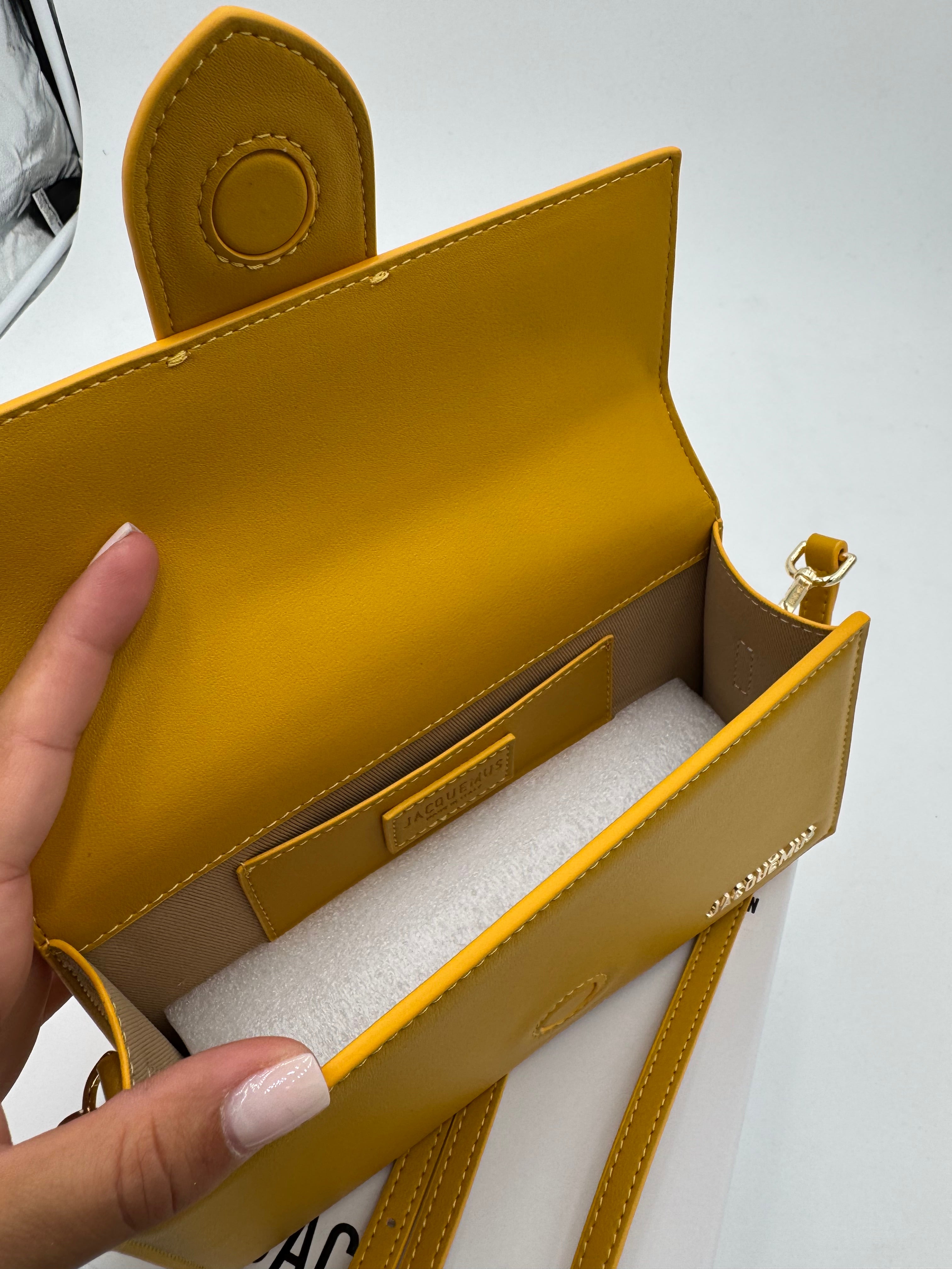 Borsa jacqui senape 23cm