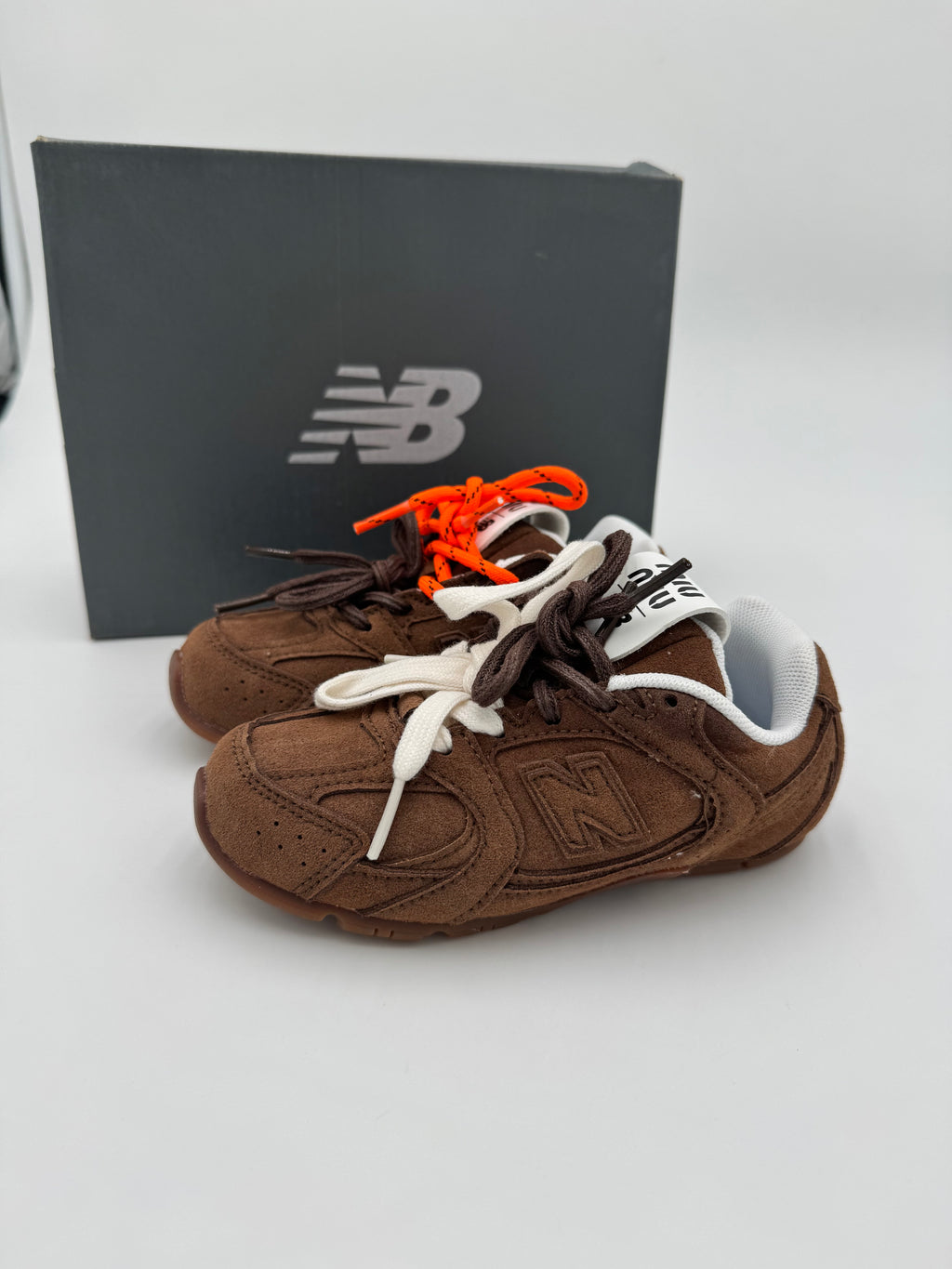 Sneakers baby brown