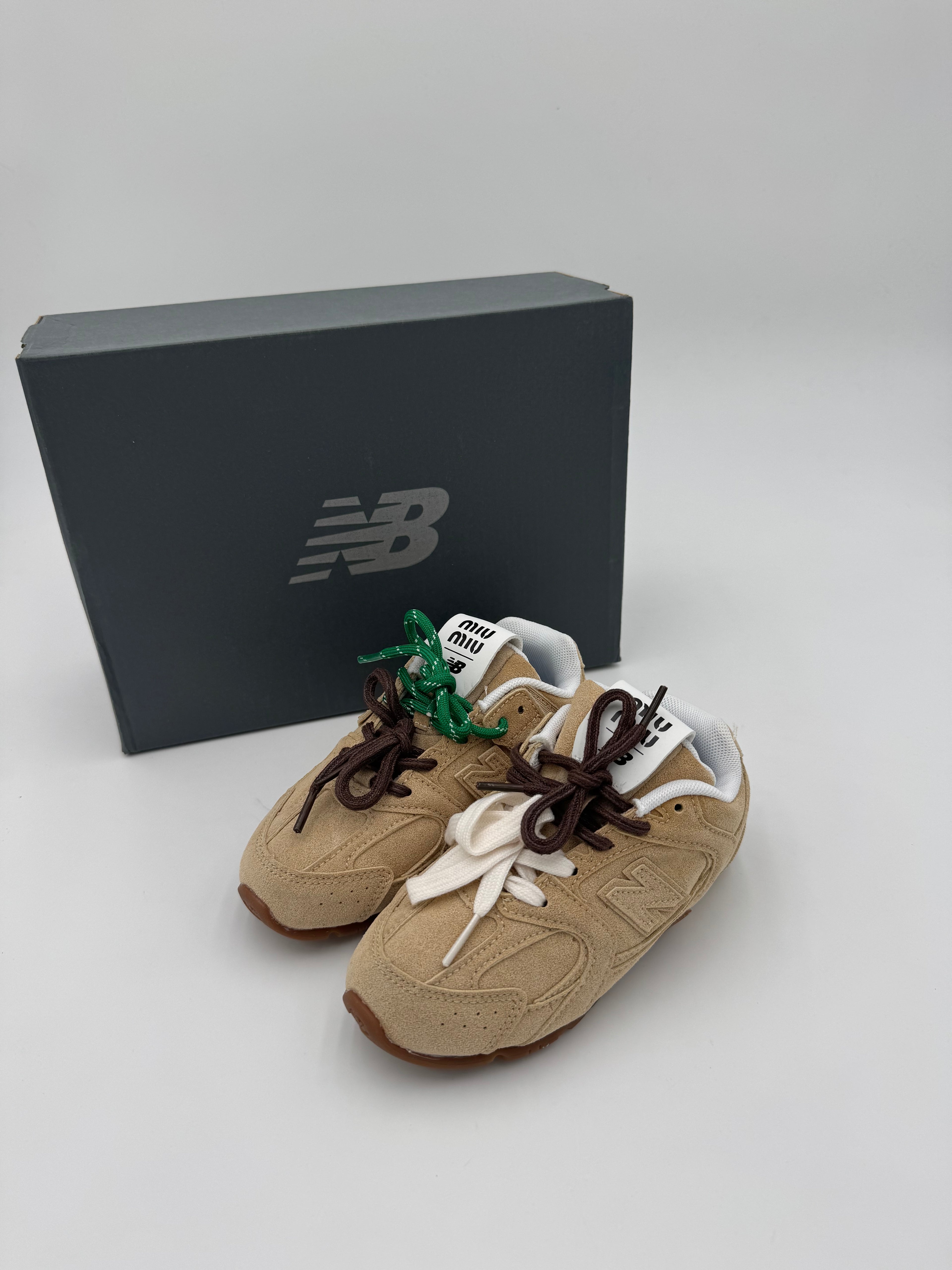 Sneakers baby beige