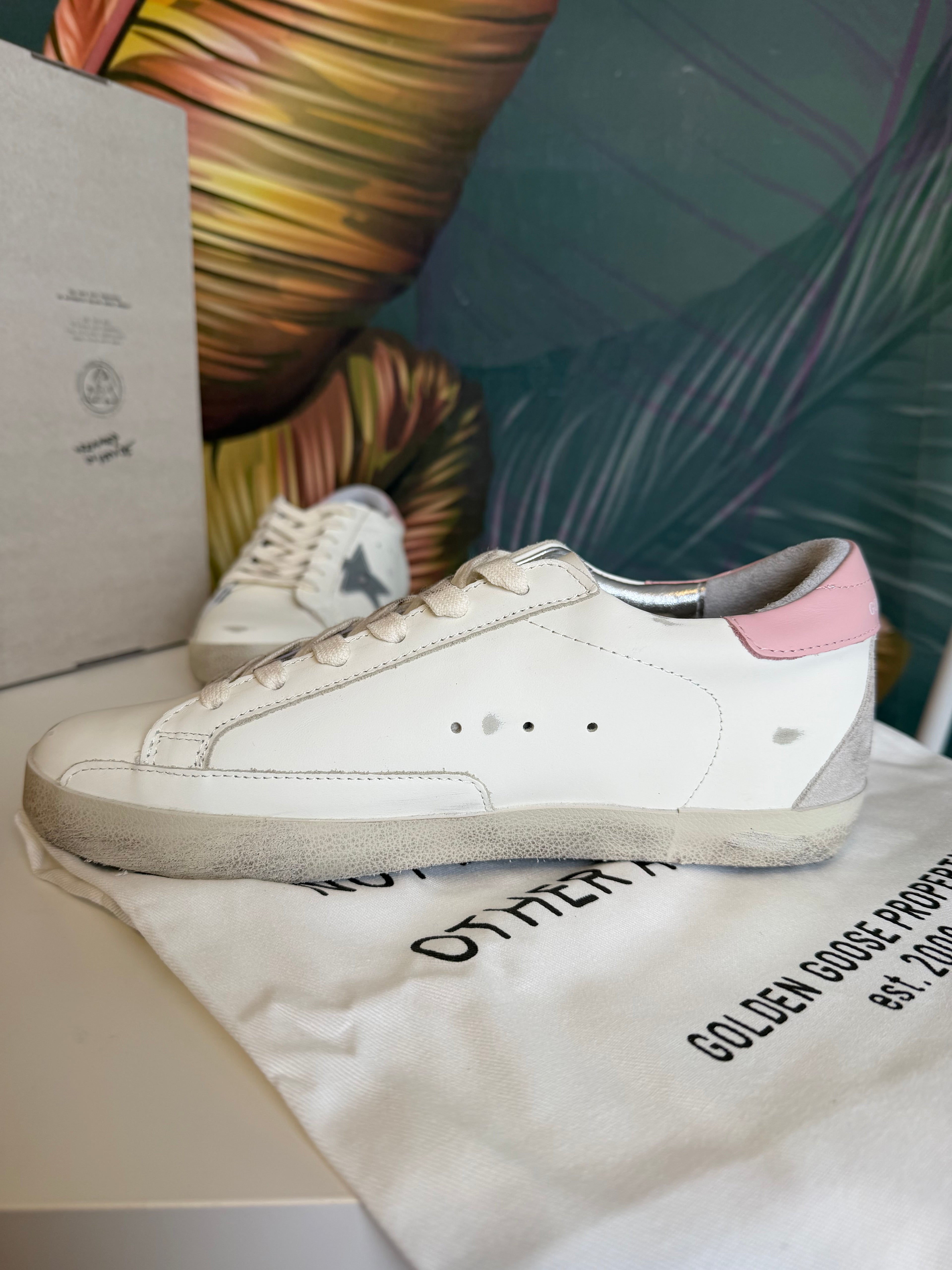 Sneakers pink