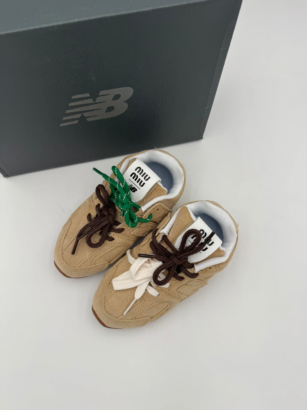 Sneakers baby beige
